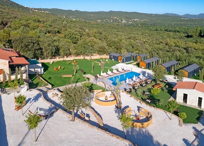 فندق Kairos 4*