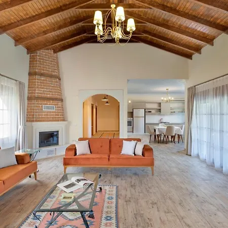 Kairos Hotel
