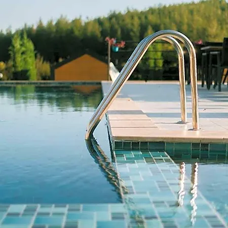 Kairos Hotel
