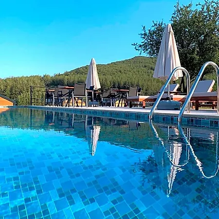 Kairos Hotel