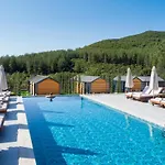 Kairos Hotel